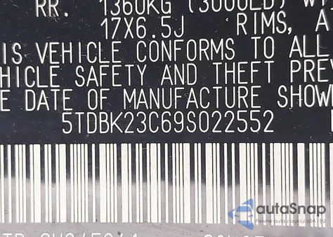 2009 Toyota Sienna Le z USA, uszkodzony, nr VIN 5TDBK23C69S022552